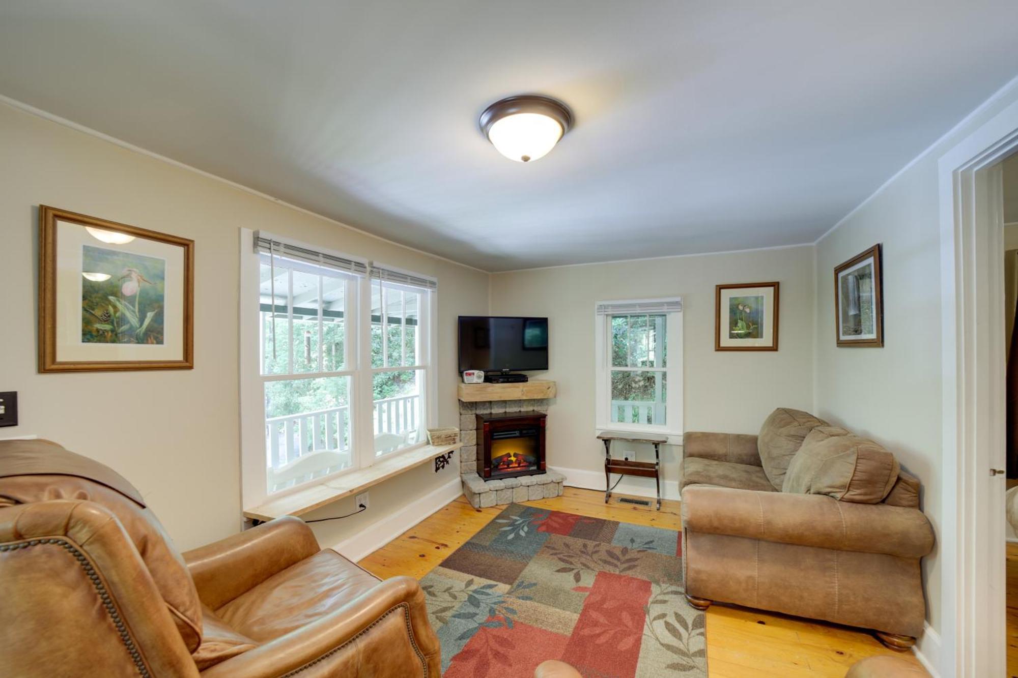 Bryson City Home With Private Fire Pit And Creek! Exterior photo